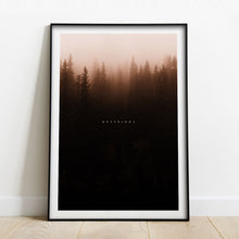 Ladda upp bild till gallerivisning, tavla-höstdimma-text-skog-foto

